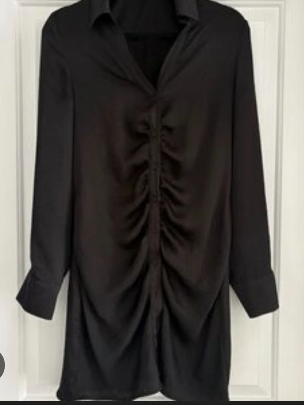 Steve Madden Button Up Rouched Dress - Picture 3 of 6